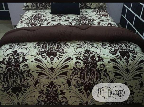 Pure Cotton Duvet, Bedsheet With 4 Pillow Cases