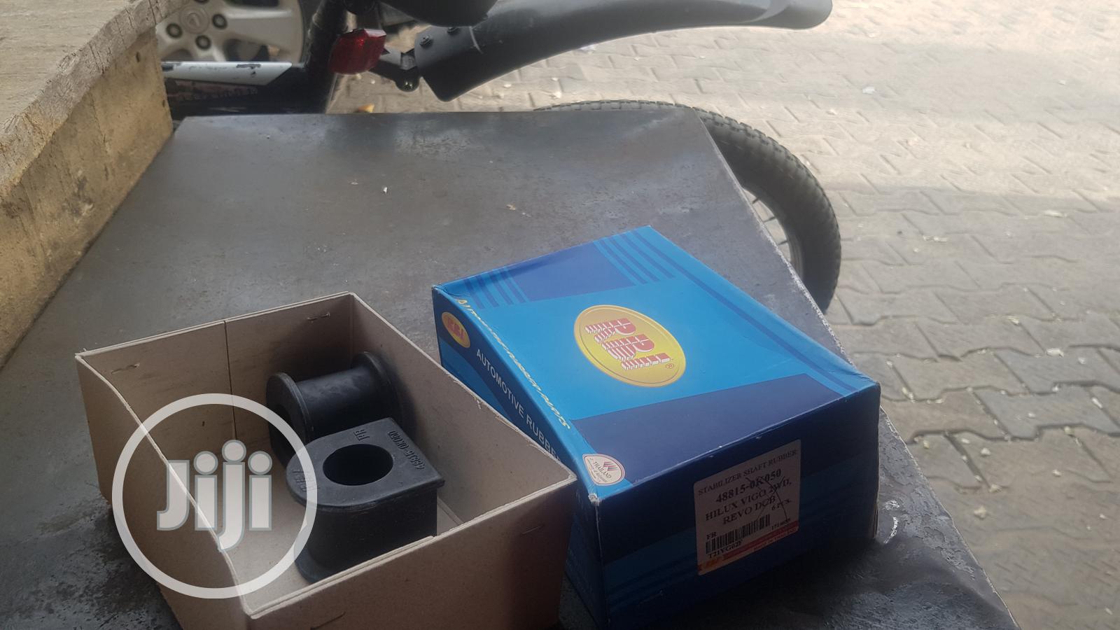 Original Toyota Stabilizer  Bushing For All Cars
