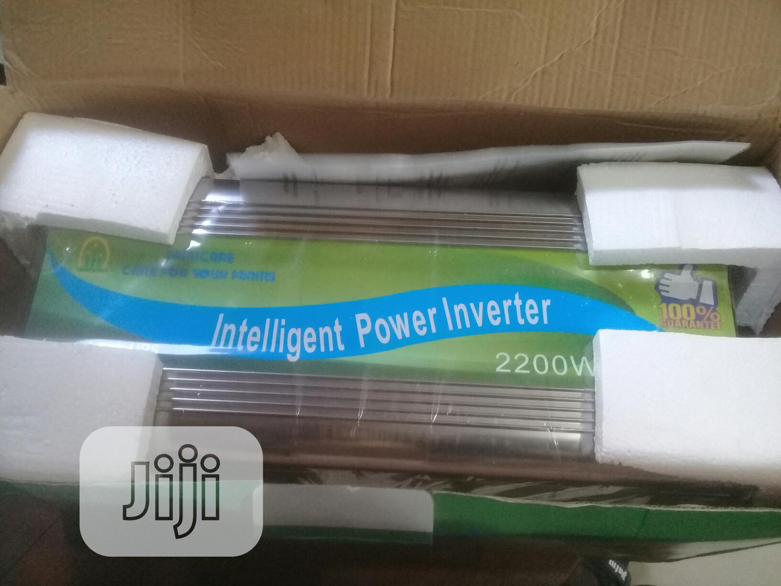 2200w 12v Intelligent Power Inverter