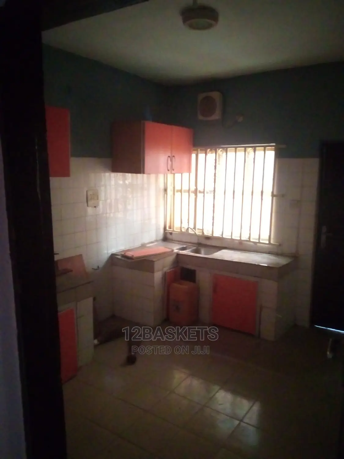 Furnished 3bdrm Apartment in Magodo for rent