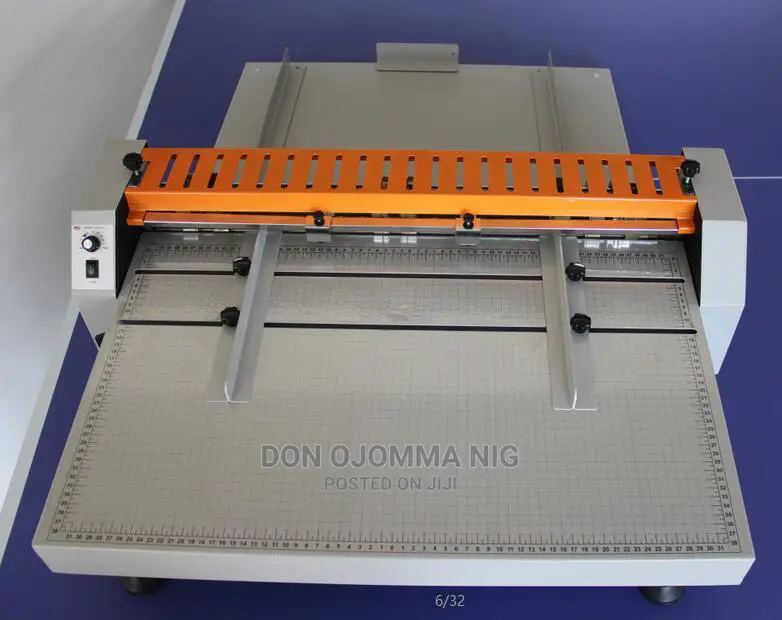 Electric Cressing Punching Creasing Machine Automatic