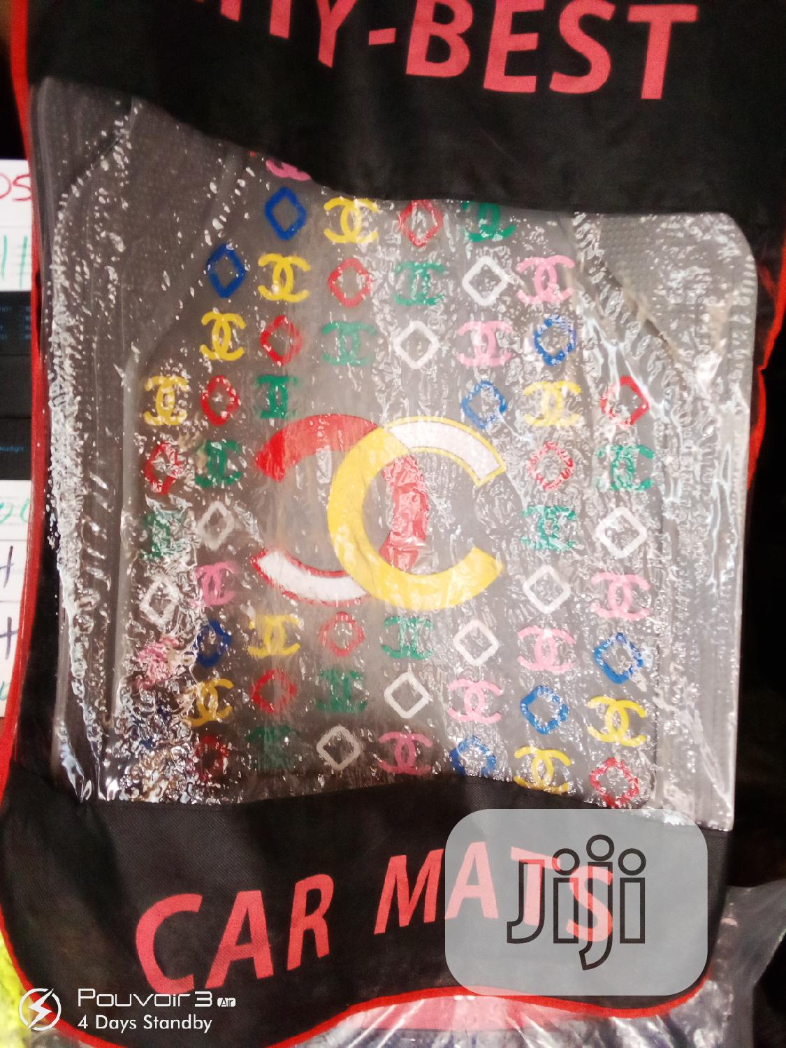 Lous Valoo Footmat