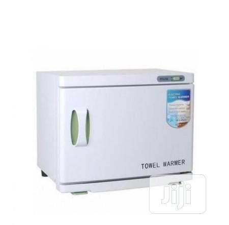 Towel Warmer and Uvsterilizer