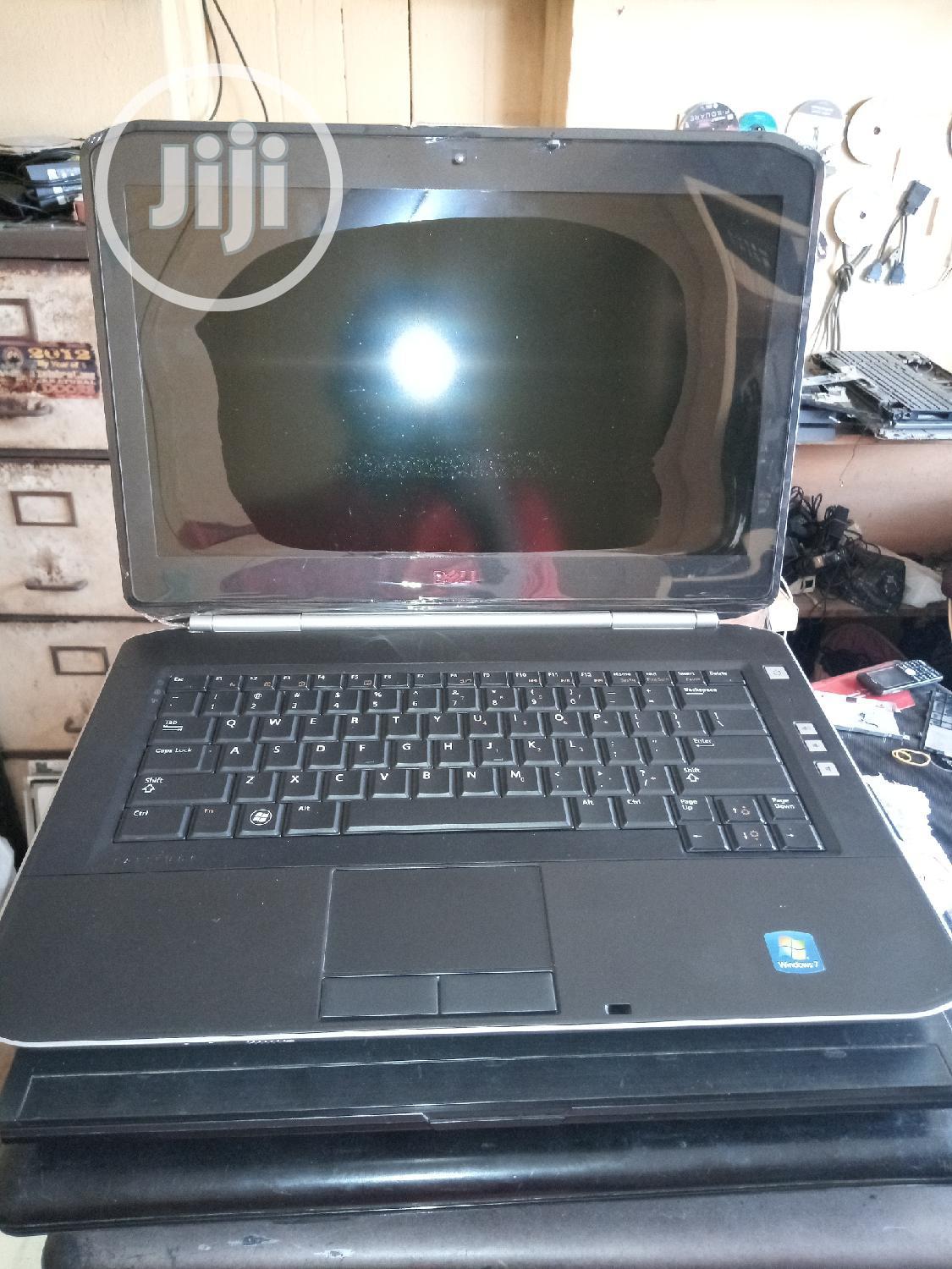 Laptop Dell Latitude E7450 8GB Intel Core I5 SSD 256GB