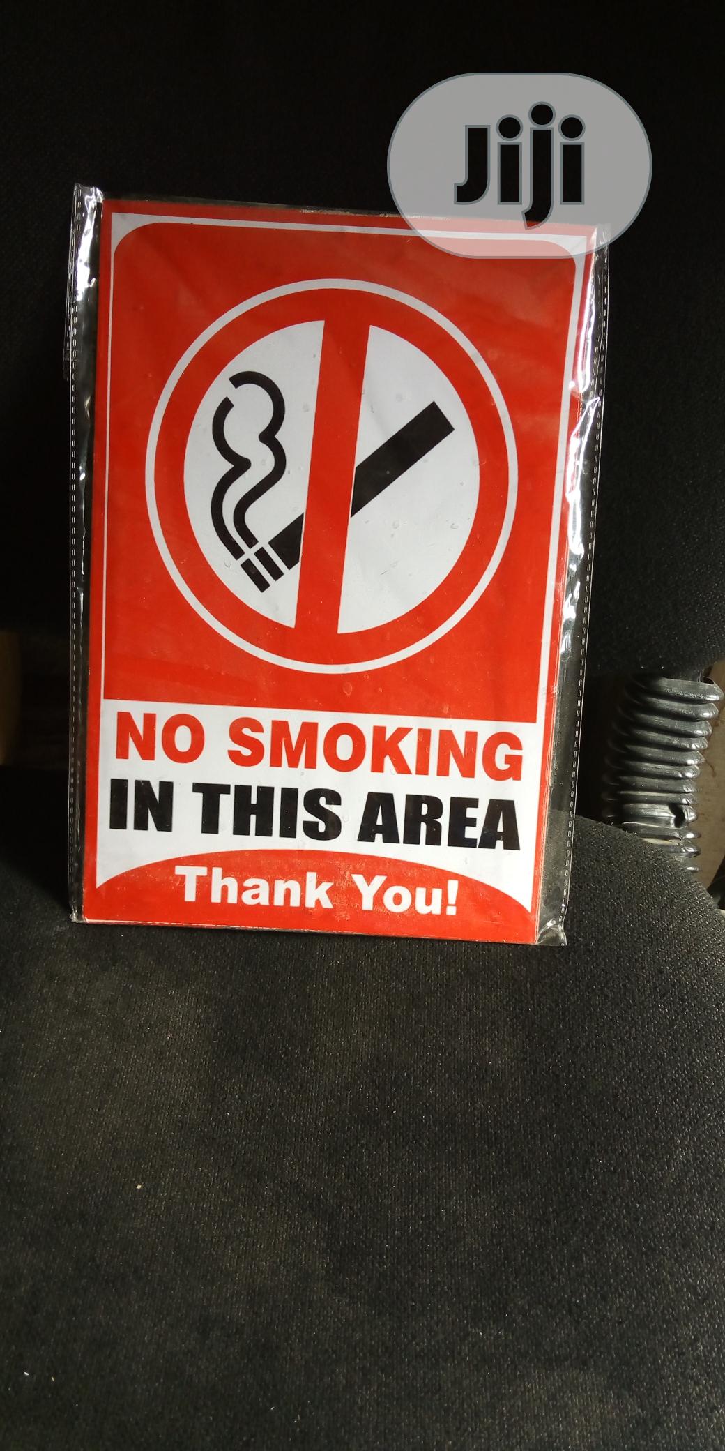 No Smoking Signage / Warning.