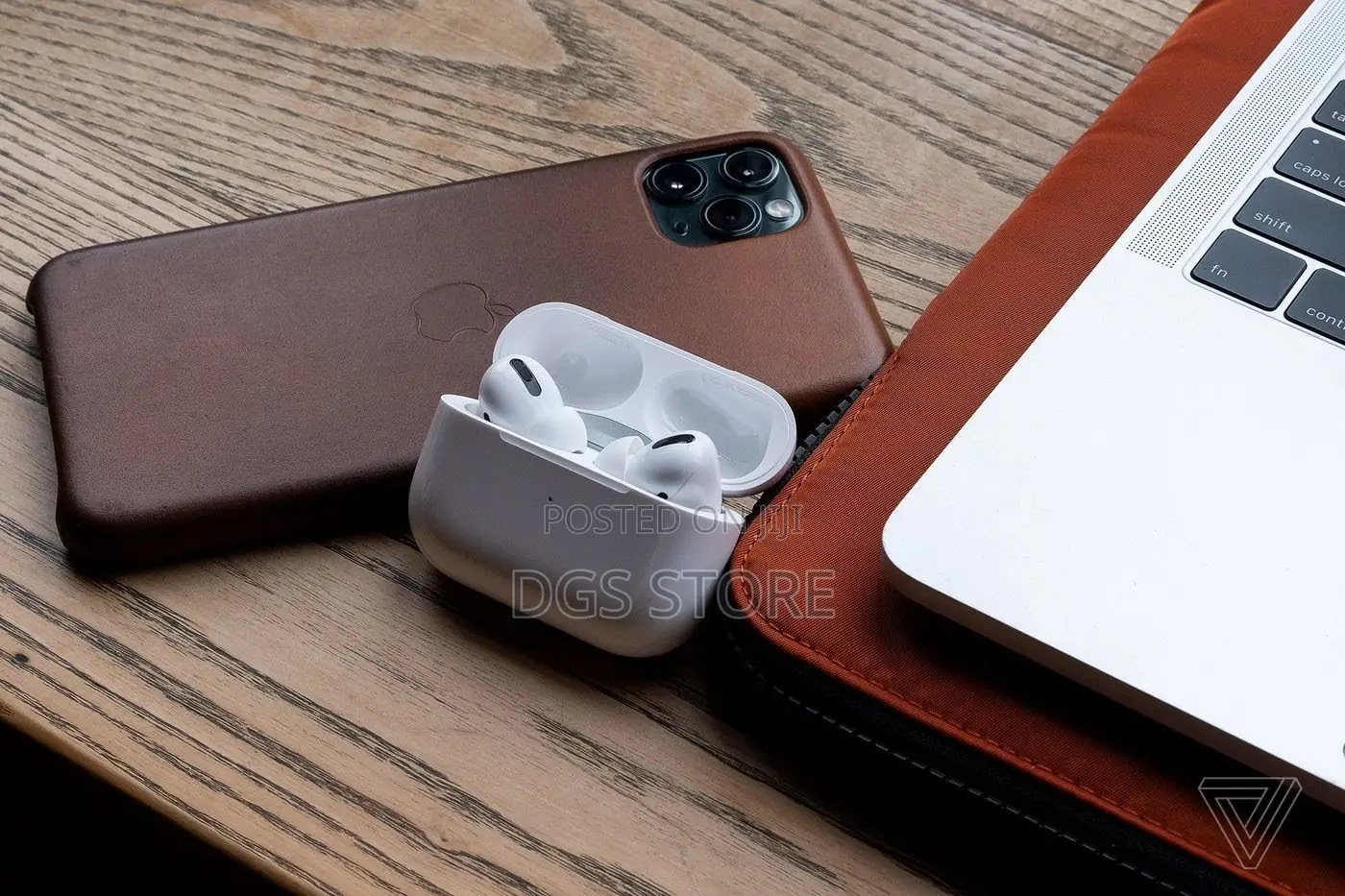 Apple Airpods Pro Wireless Earbud