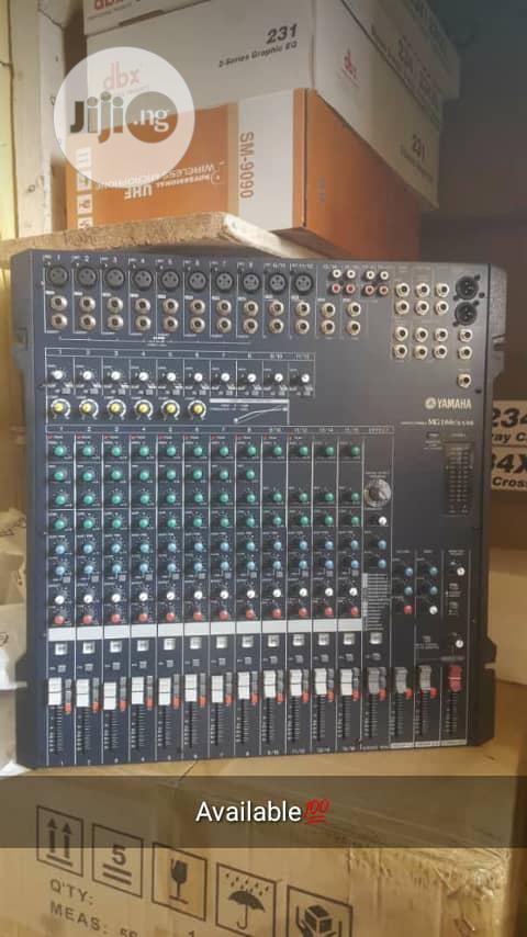 Yamaha Professional 16 Channels Mixer Mg-166cx-Usb