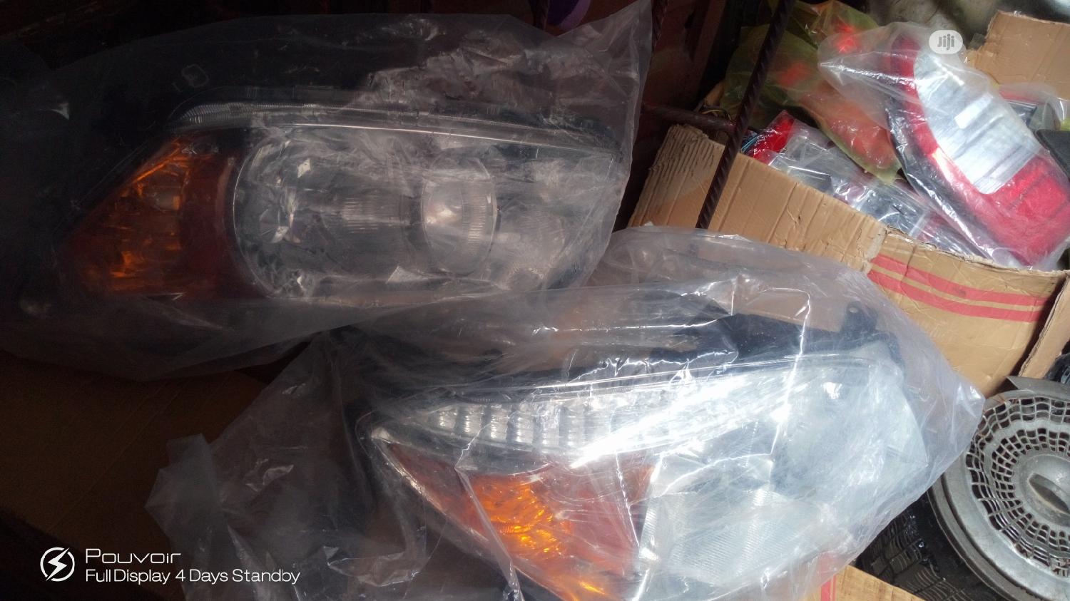 Head Lamp Toyota RAV4 2006/2007 Model