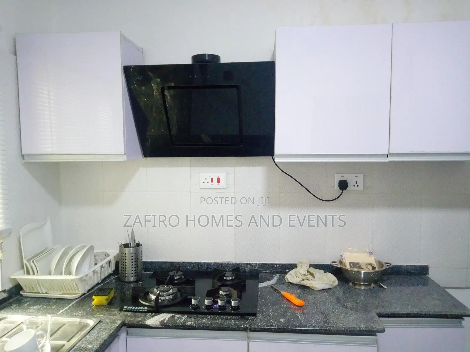 Beautiful Furnished 2 Bedroom Apartment Shortlet at Onireke