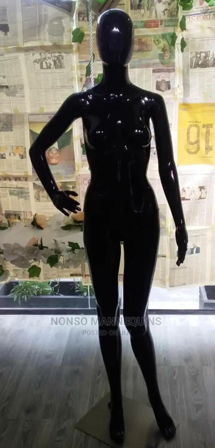 Black Female Hand To Waist Pose Clothes Display Mannequin