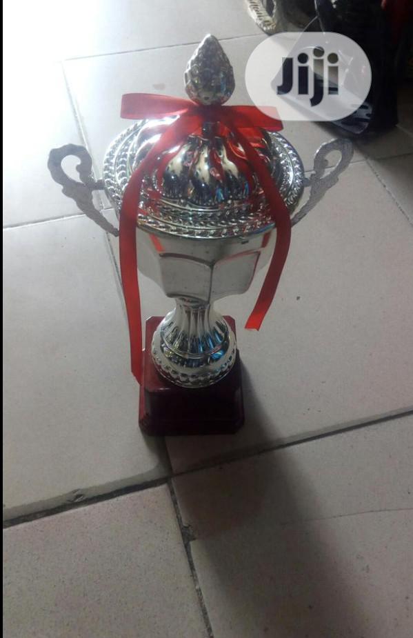 3set Of Trophies