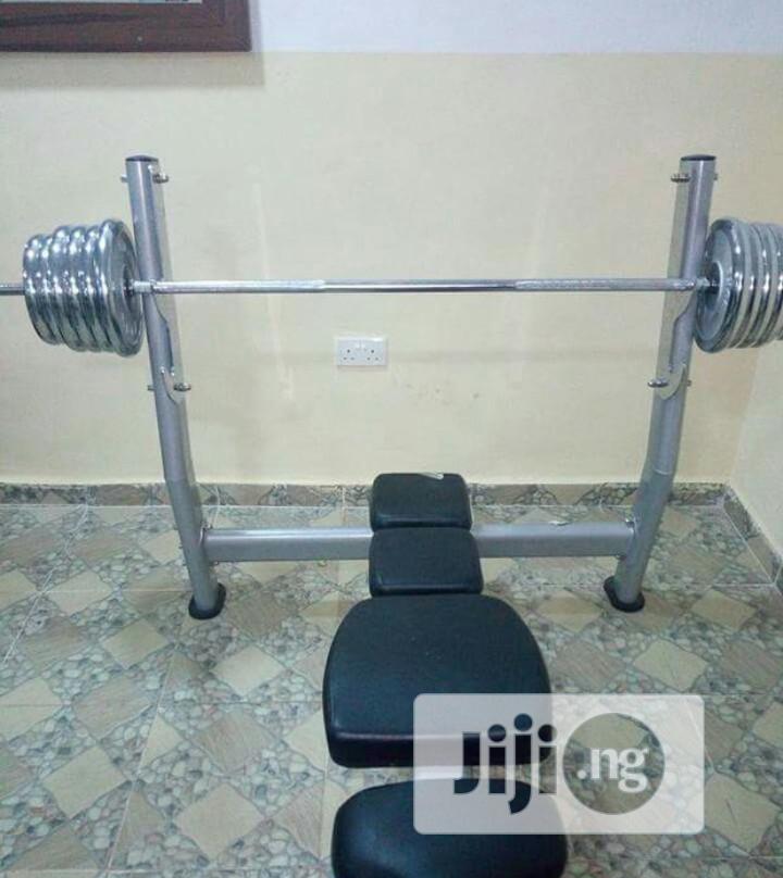 Commercial Weight and Bench Press