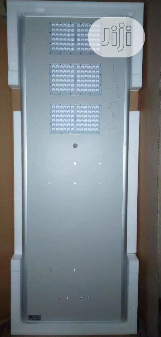 Felicity 100w All in One Solar Street Light Highly Efficiy