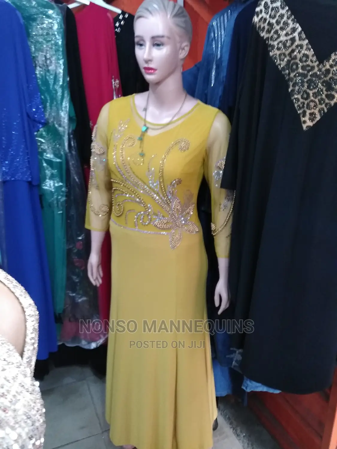 Size 12 Female Display Mannequinss