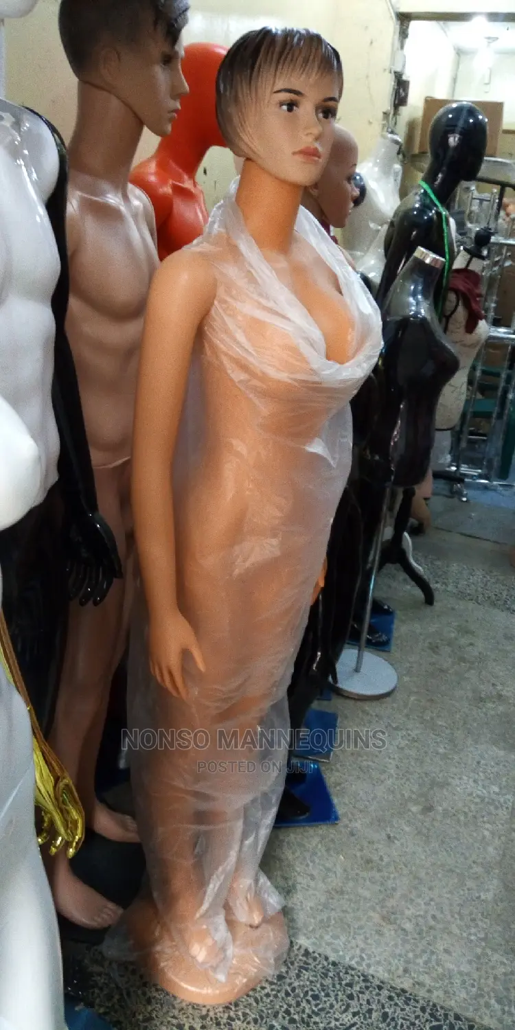 Brown Body Female G7 Plastic Mannequin