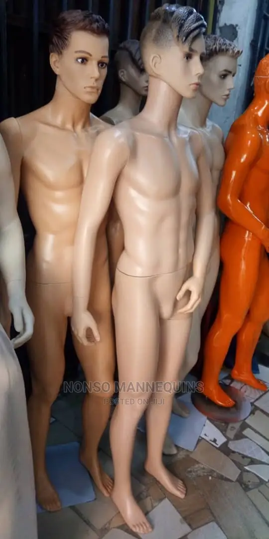 Male Plastic Mannequins for Displaying Male Clothings