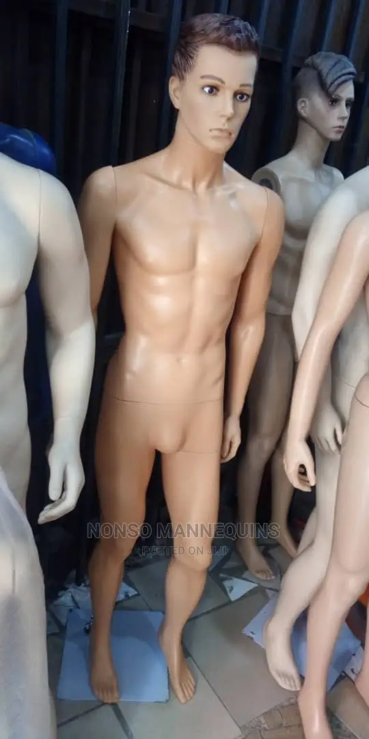 Male Plastic Mannequins for Displaying Male Clothings