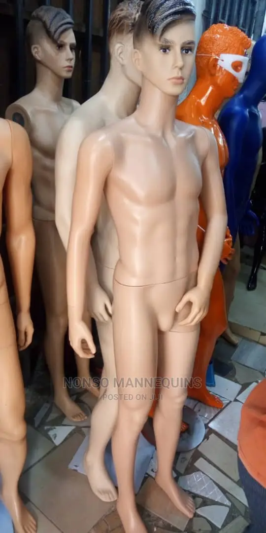 Male Plastic Mannequins for Displaying Male Clothings