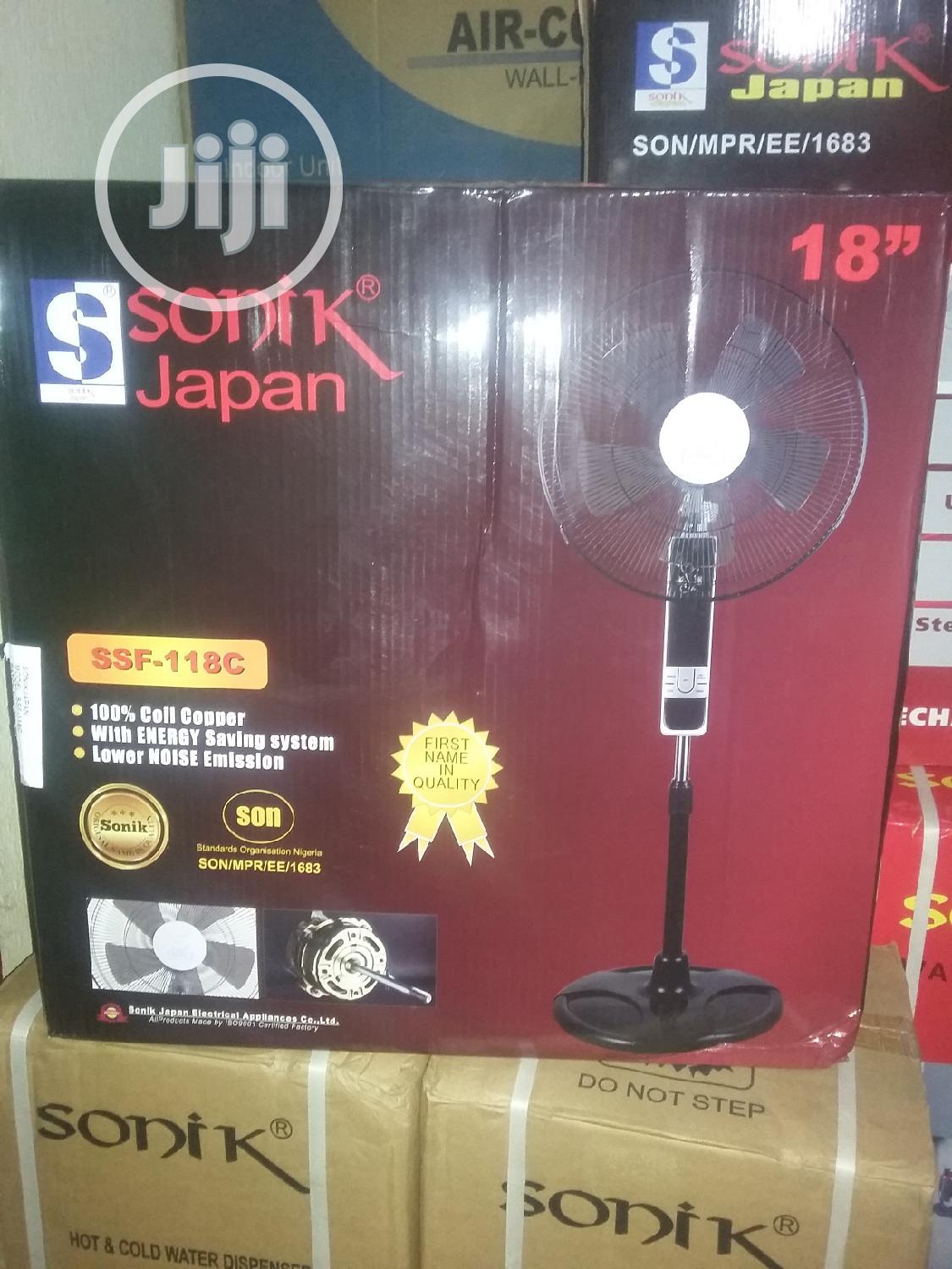 18" Sonik Standing Fan With Remote Control