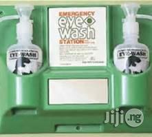 Emergency Eyewash Wall Station
