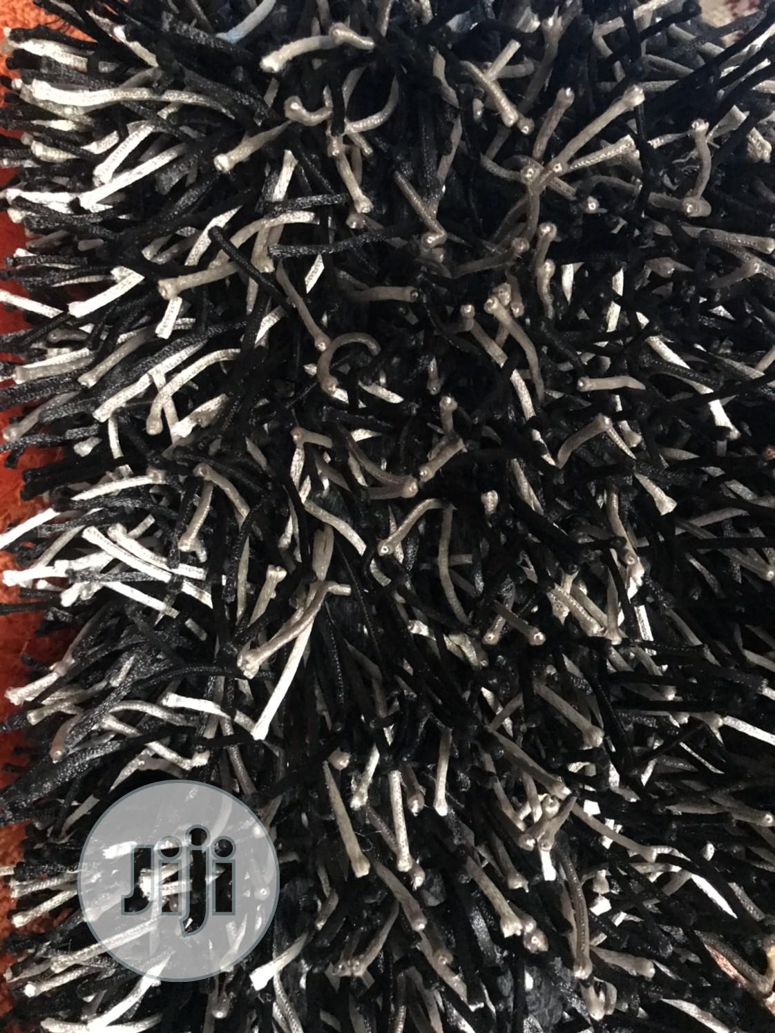 Black And Ash Poly Shaggy (4/6)