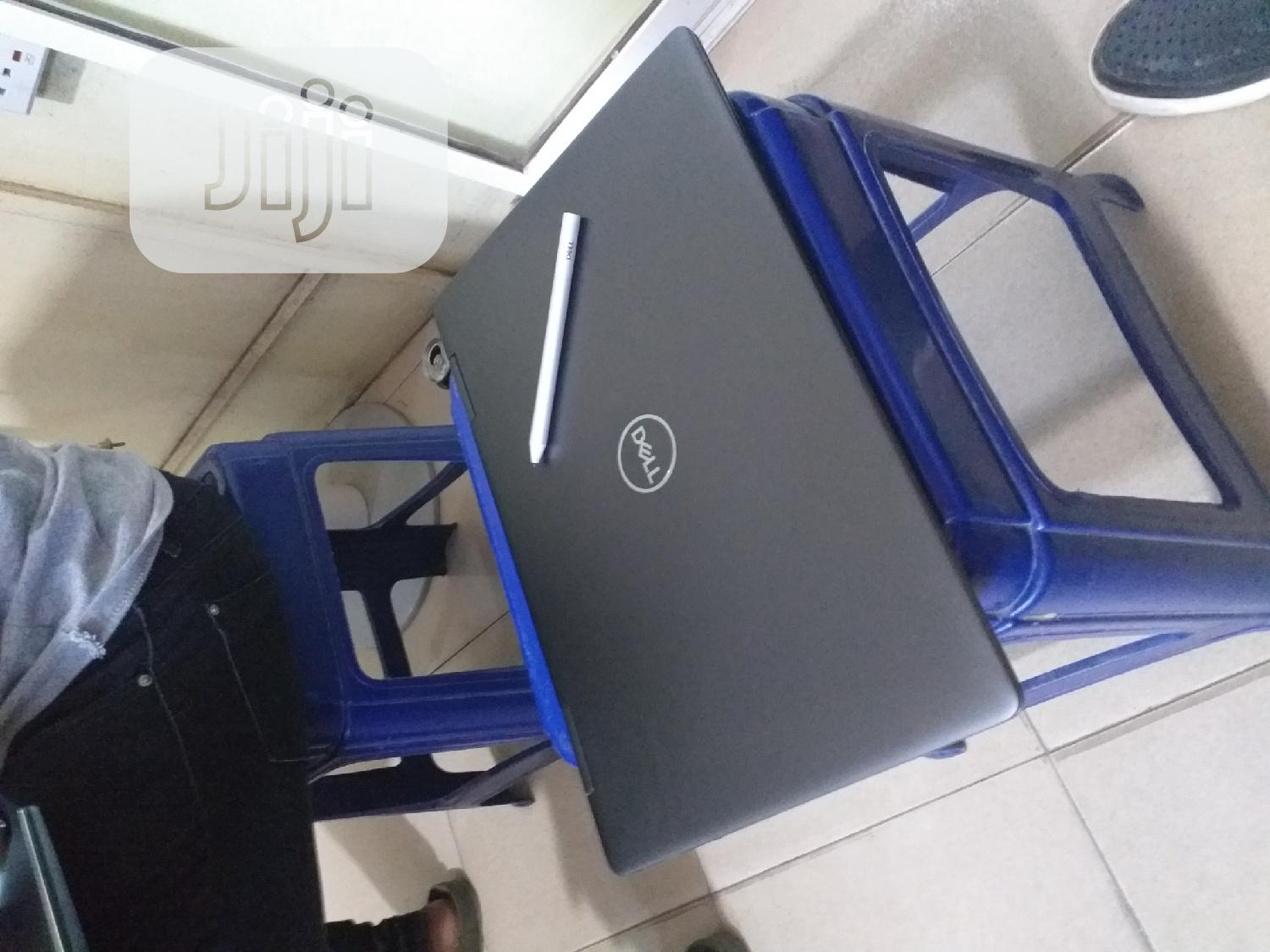 Laptop Dell Inspiron 15 7586 16GB Intel Core I7 SSD 512GB