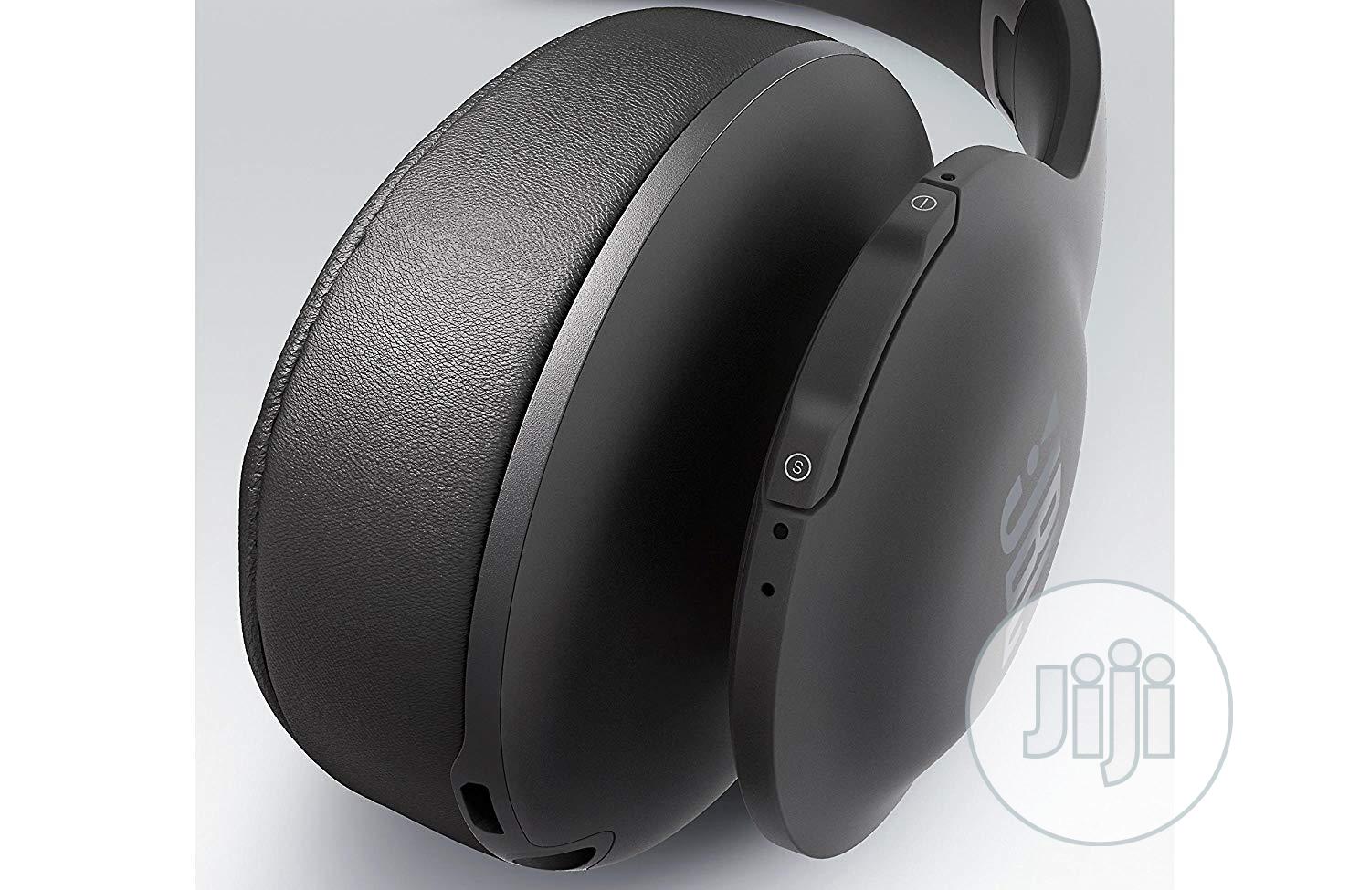 JBL Everest Elite 700 Noise-Canceling Bluetooth Around-Ear Headphones