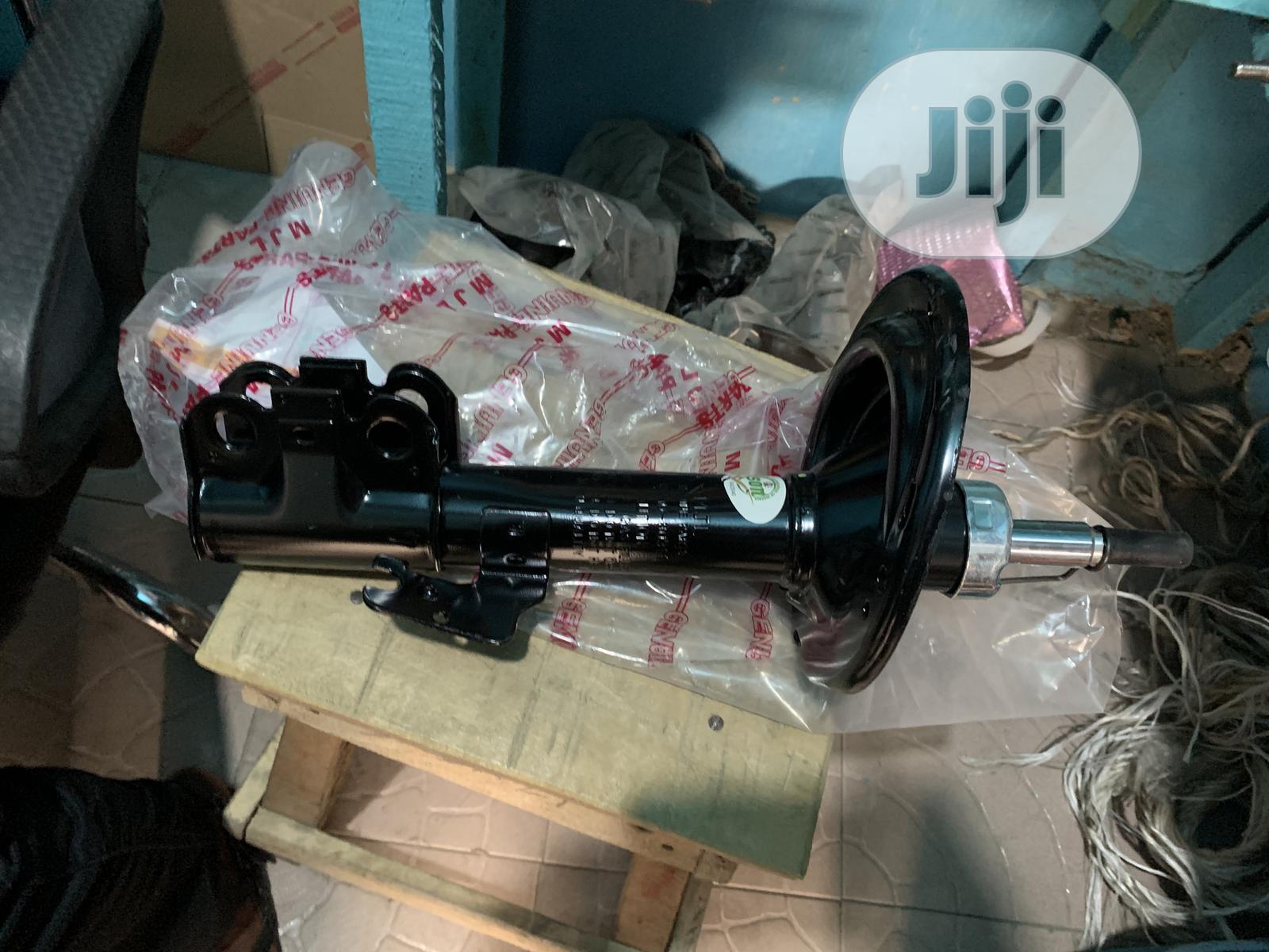 Camry 2.4 And Camry 2.7 Shock Absorber.