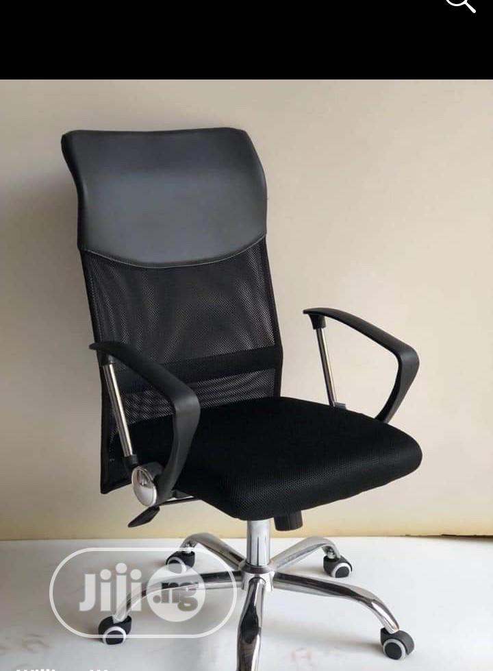 Original Mesh Swivel Chair