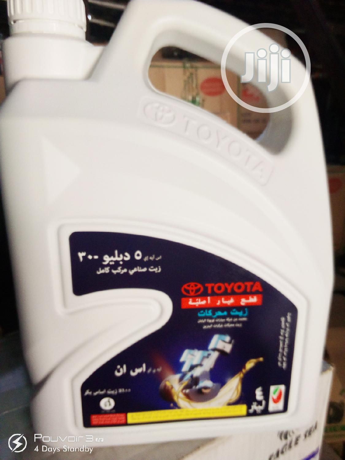 Toyota Oil 5w-30
