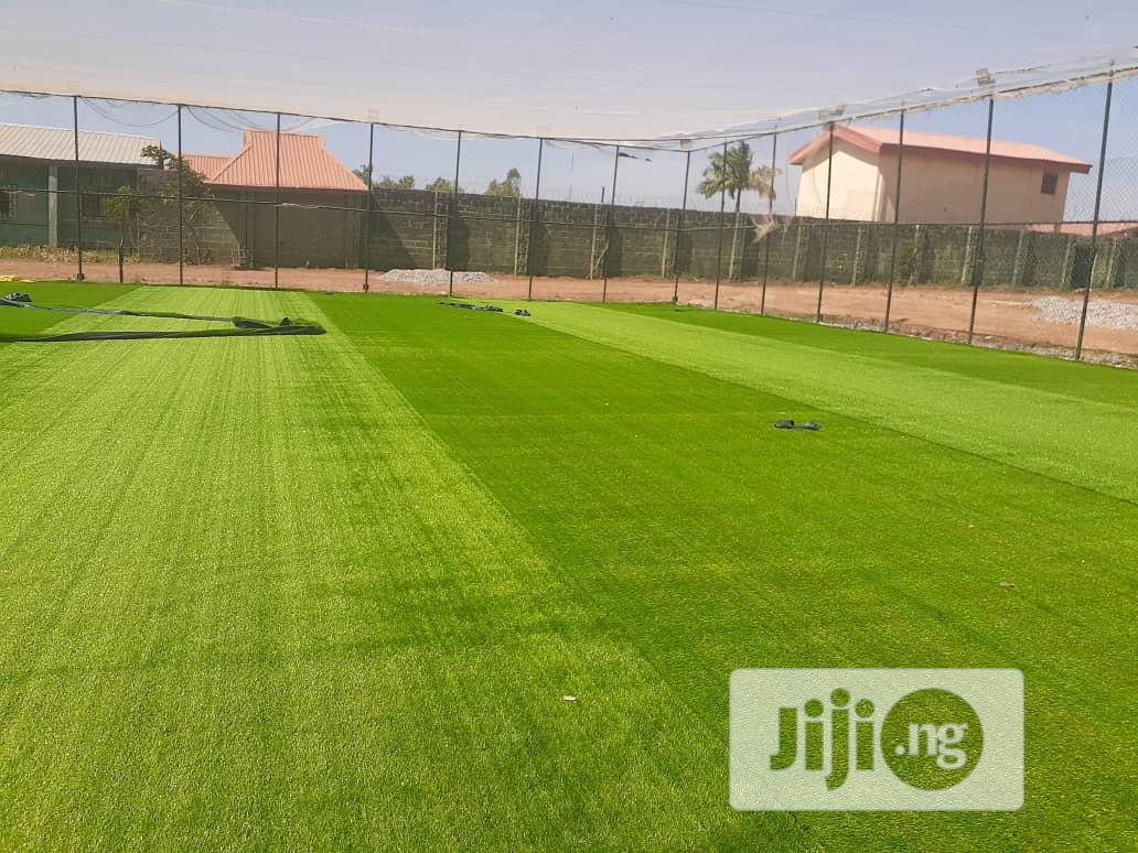 New Standard Artificial Green Grass for Outdoor Purposes.