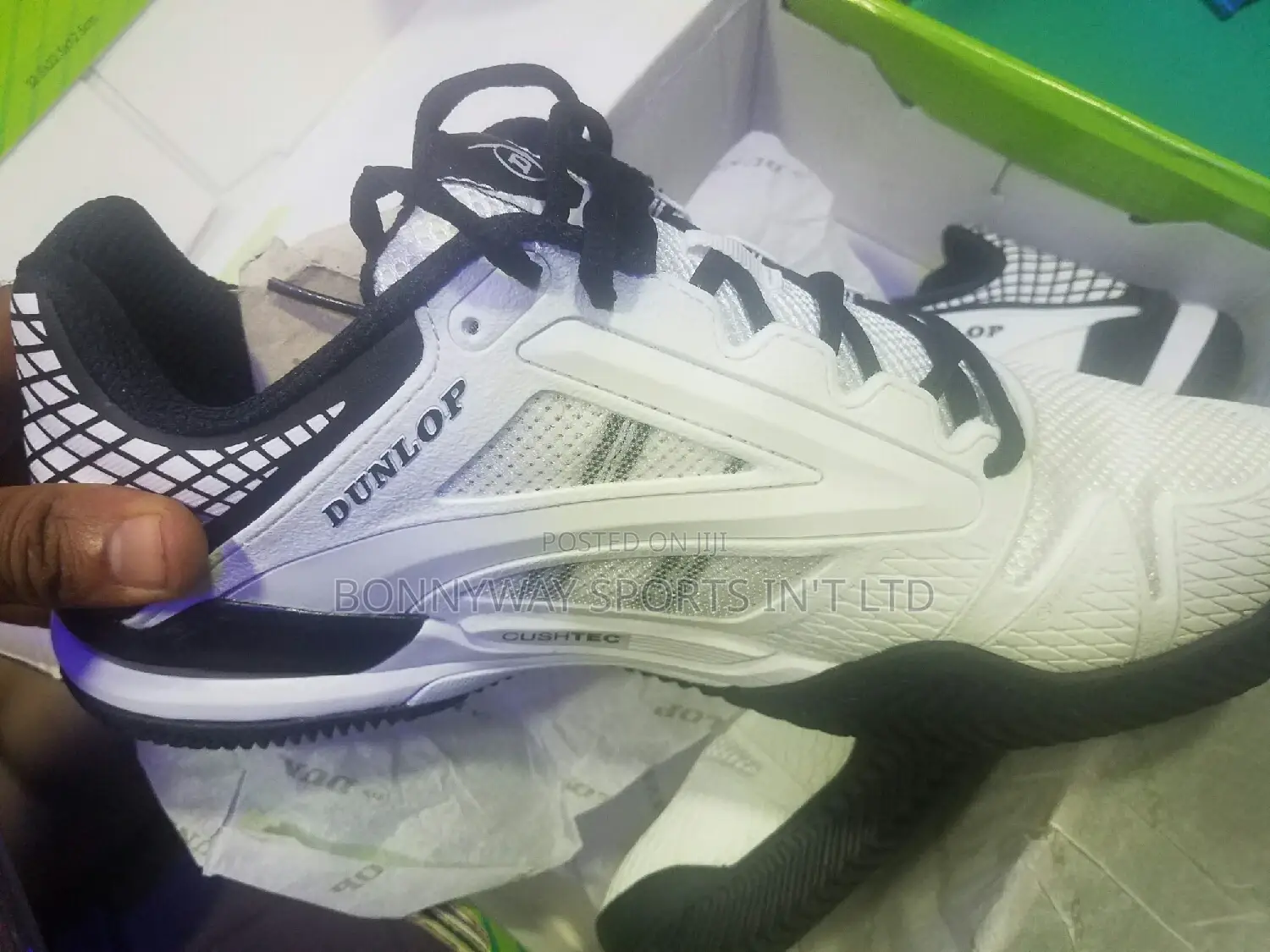 Dunlop Professional Size 44 Lawntennis Canvas