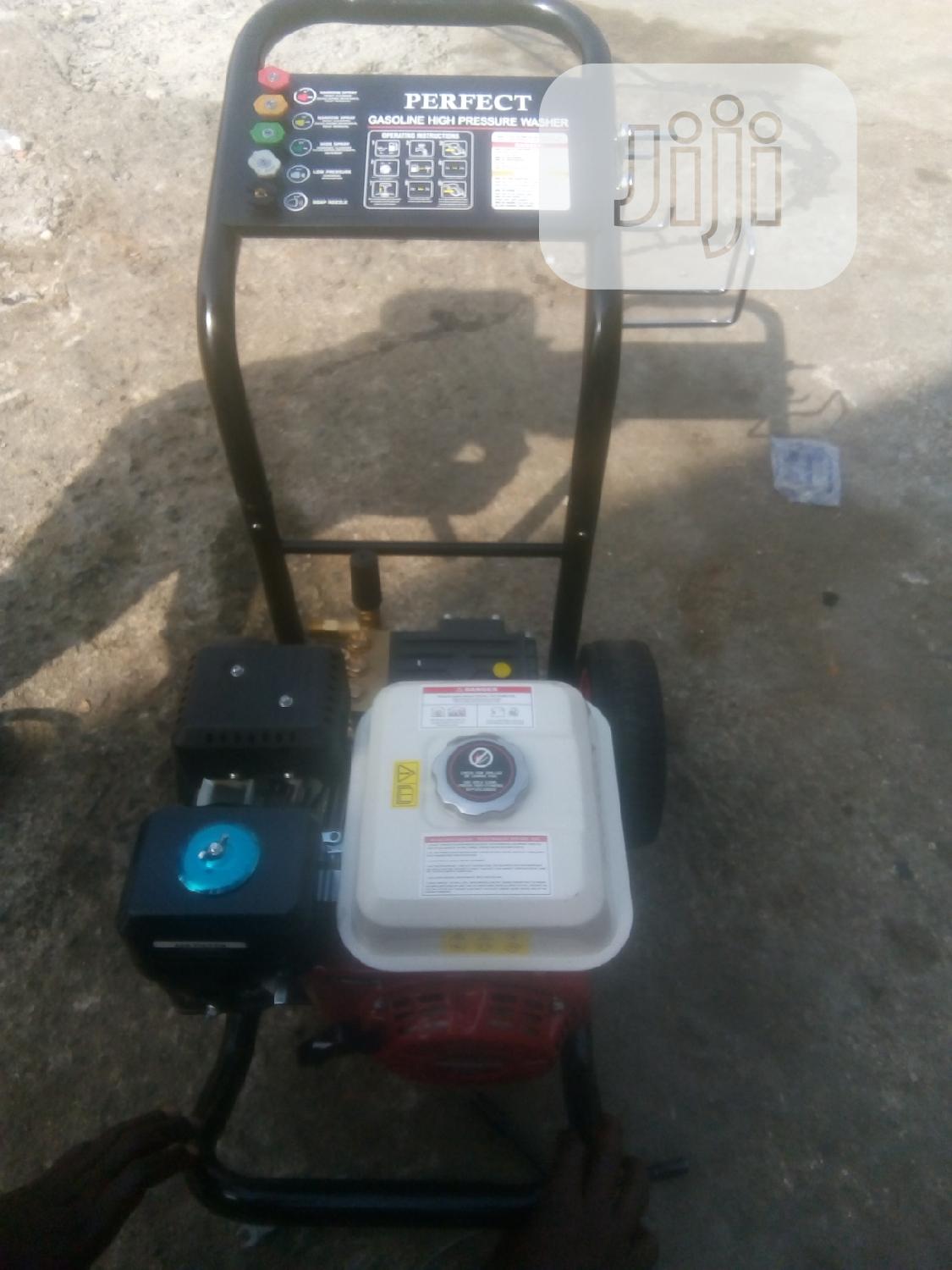 13 H.P Honda Pressure Washer 100% Copper Wire Made In Japan.