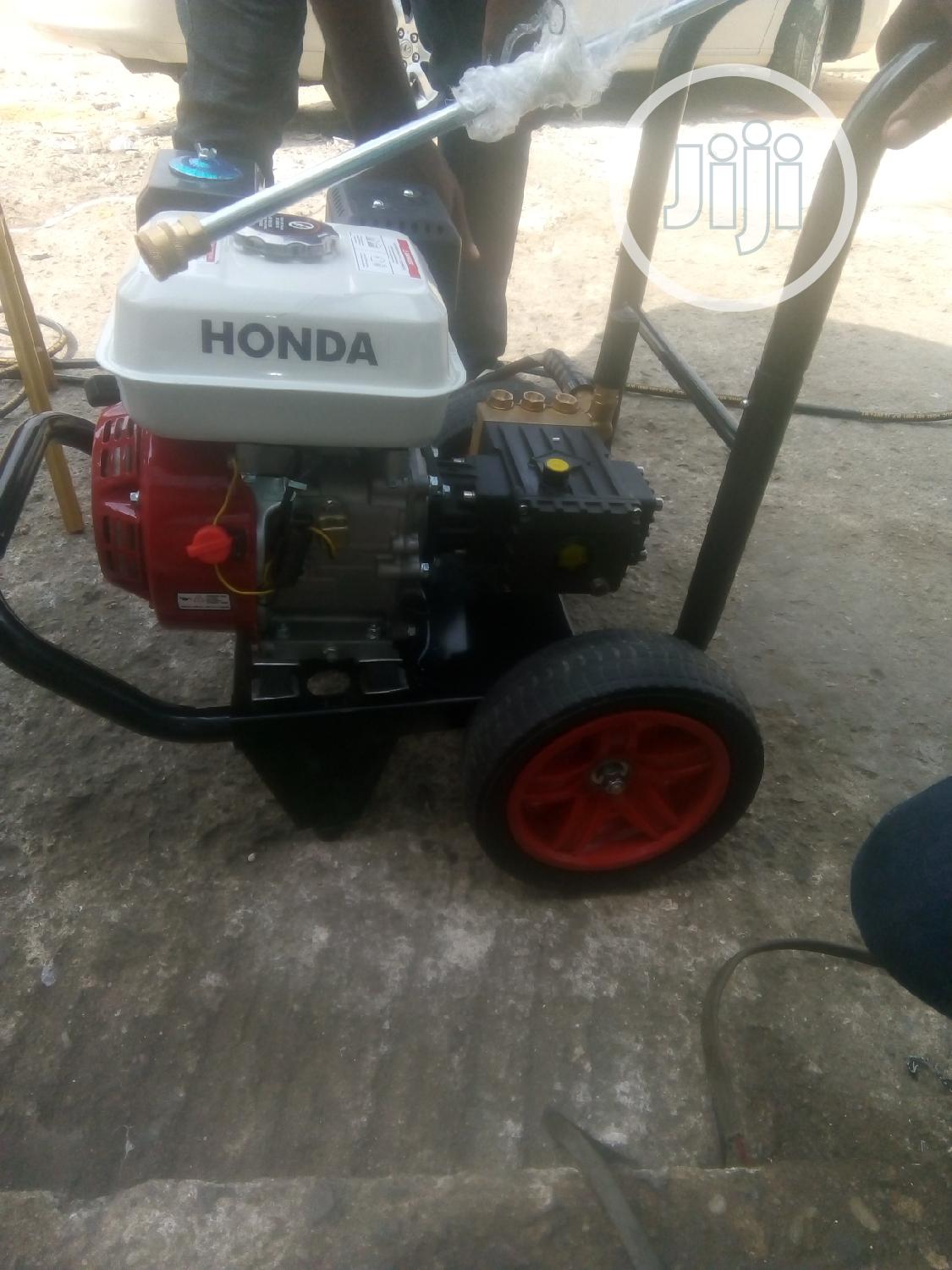 13 H.P Honda Pressure Washer 100% Copper Wire Made In Japan.