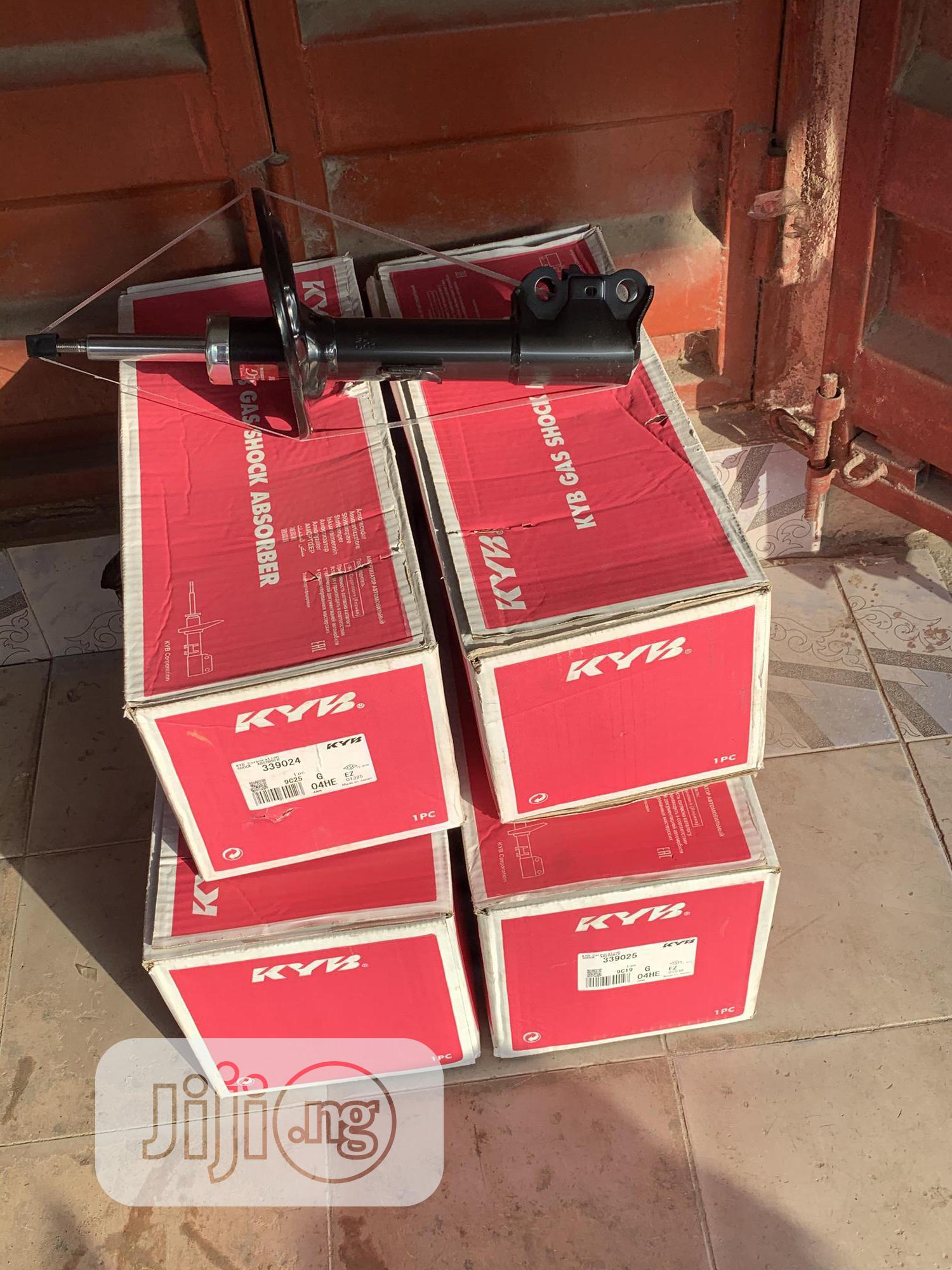 Lexus Rx330 Shock Absorber Kyb (Japan Standard)