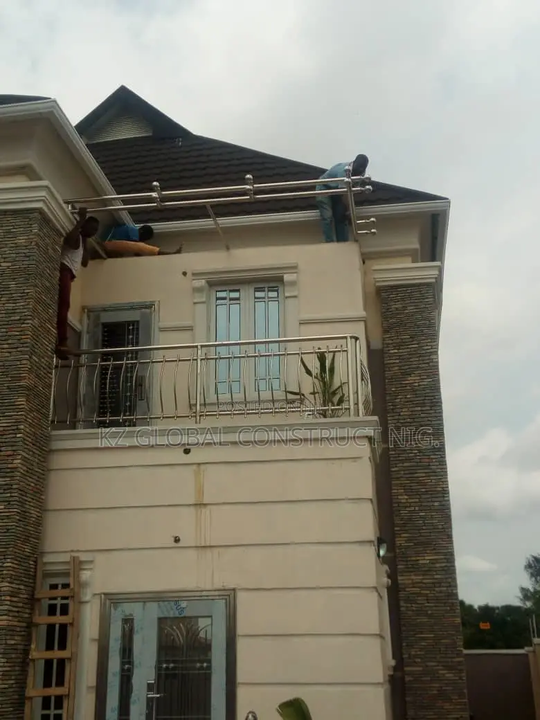 Aluminum Roof Coverings Works and PVC Gutter Outlet