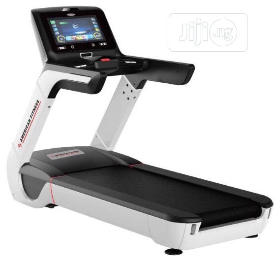 American Fitness New 8HP Treadmill. Nationwide Delivery