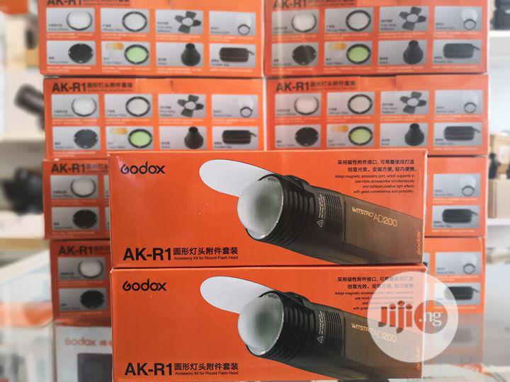 Godox Ak-R1 Speedlite Accessories Kit for Godox V1 and H200r