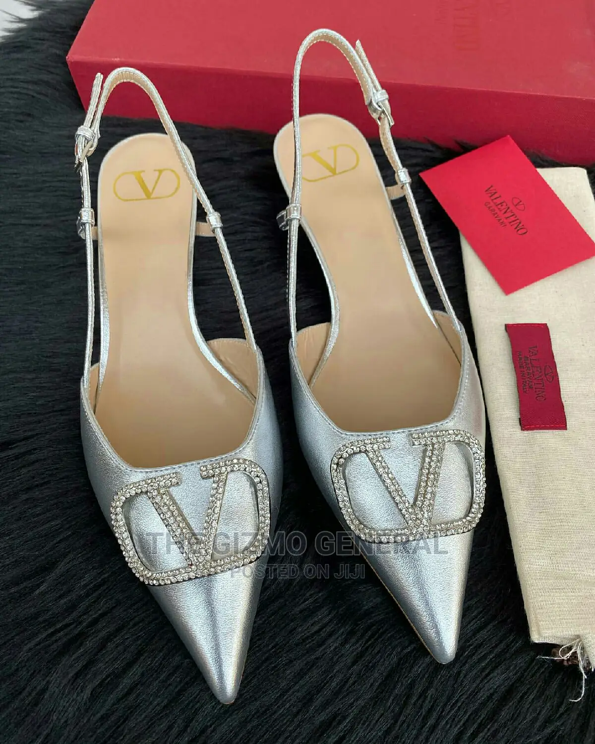Valentino Garavani Vlogo Calfskin Slingback Pump 40 Mm