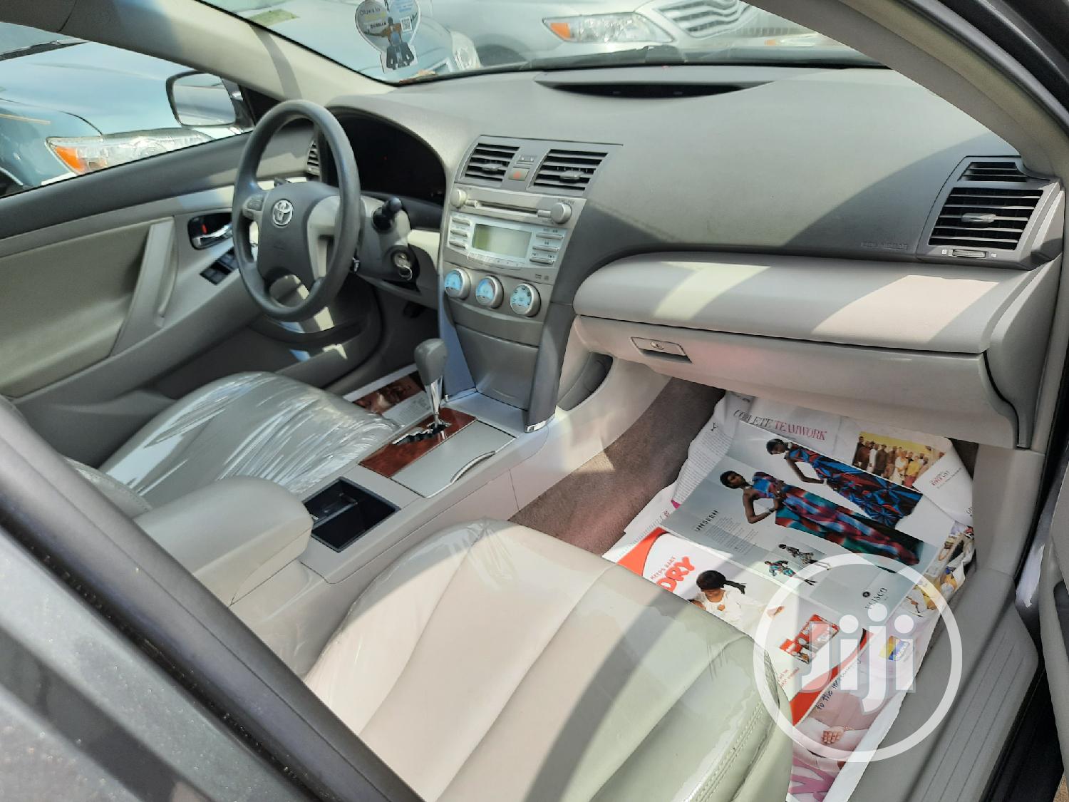 Toyota Camry 2008 Gray