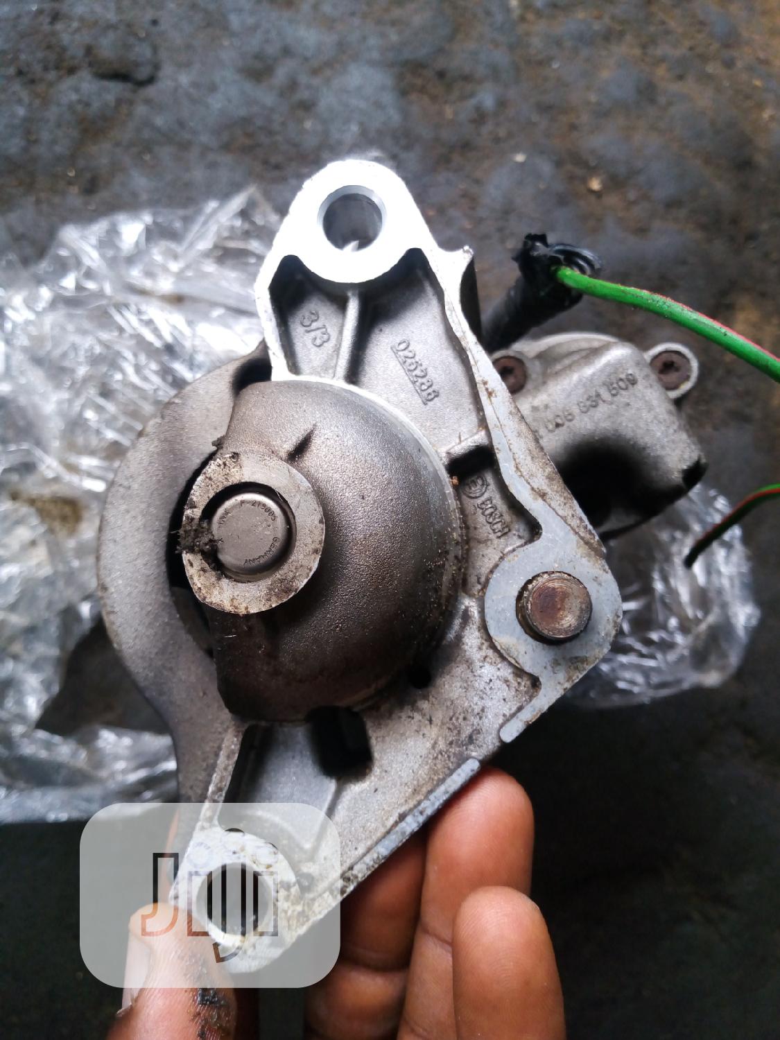 07-012 Volvo Xc90 3.2 Kick-Starter