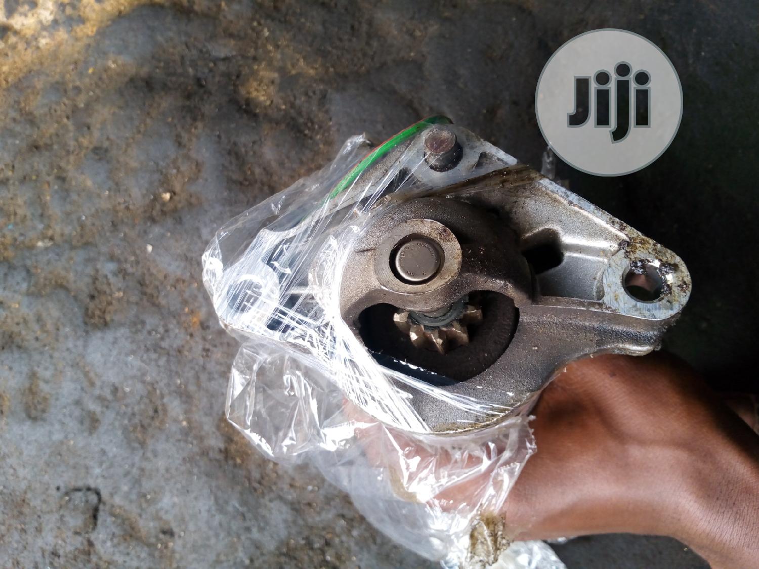 07-012 Volvo Xc90 3.2 Kick-Starter