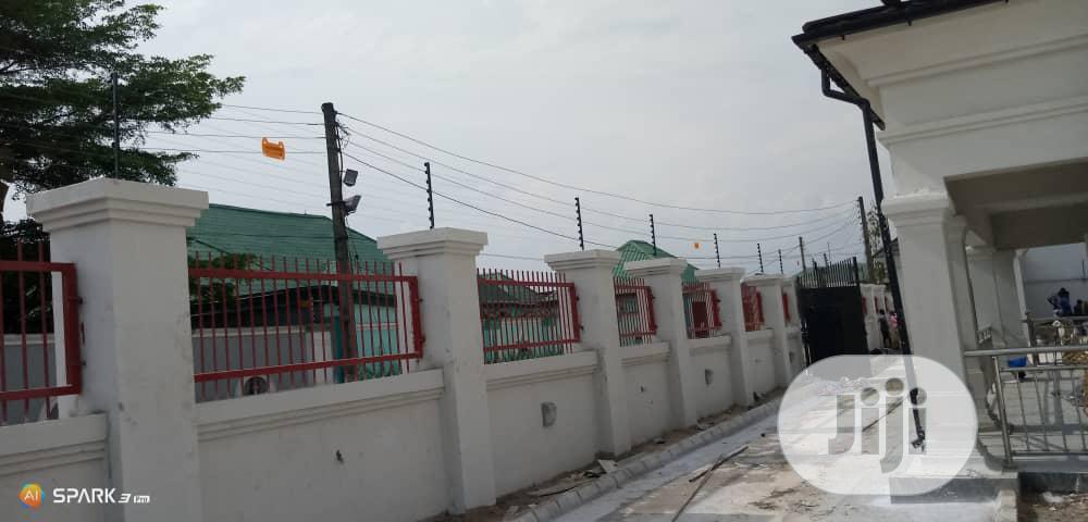 8 Lines Electric Security Wire Fencing