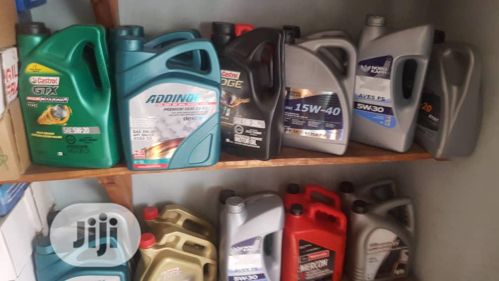 Engine Oil For Benz, BMW, Dodge, Porsche And American Motors