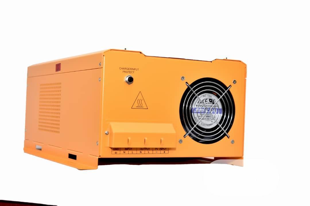 Proton 3kw 24VDC 230VAC 50hz/60hz 60a-MPPT Hybrid Inverter