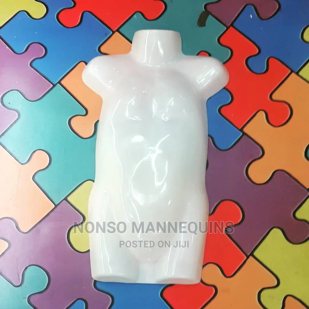 Hanger Mannequin 1