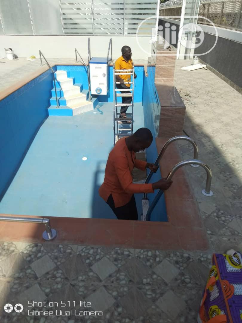 Fiberglass Swimming Pool Construction