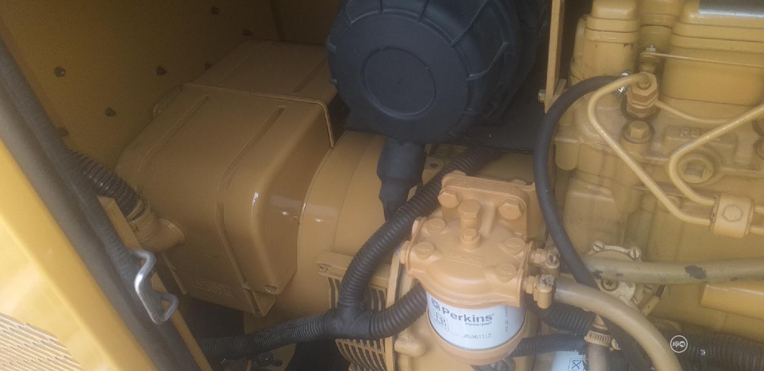 Perfect 15kva Mantrac Caterpillar Generator
