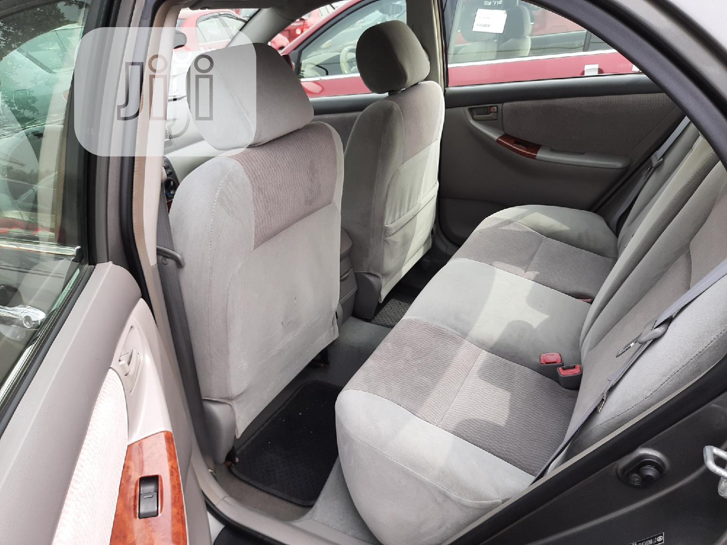 Toyota Corolla LE 2007 Gray