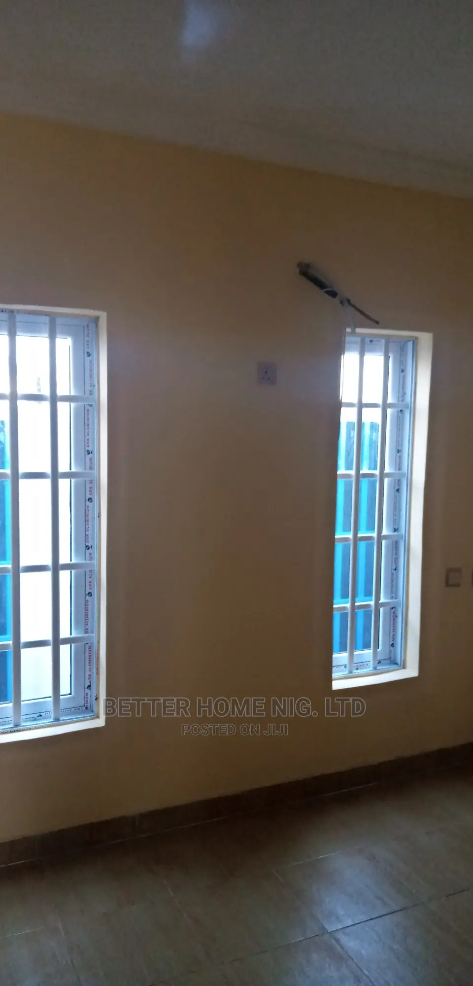 Furnished 3bdrm Apartment in Oluyole for rent
